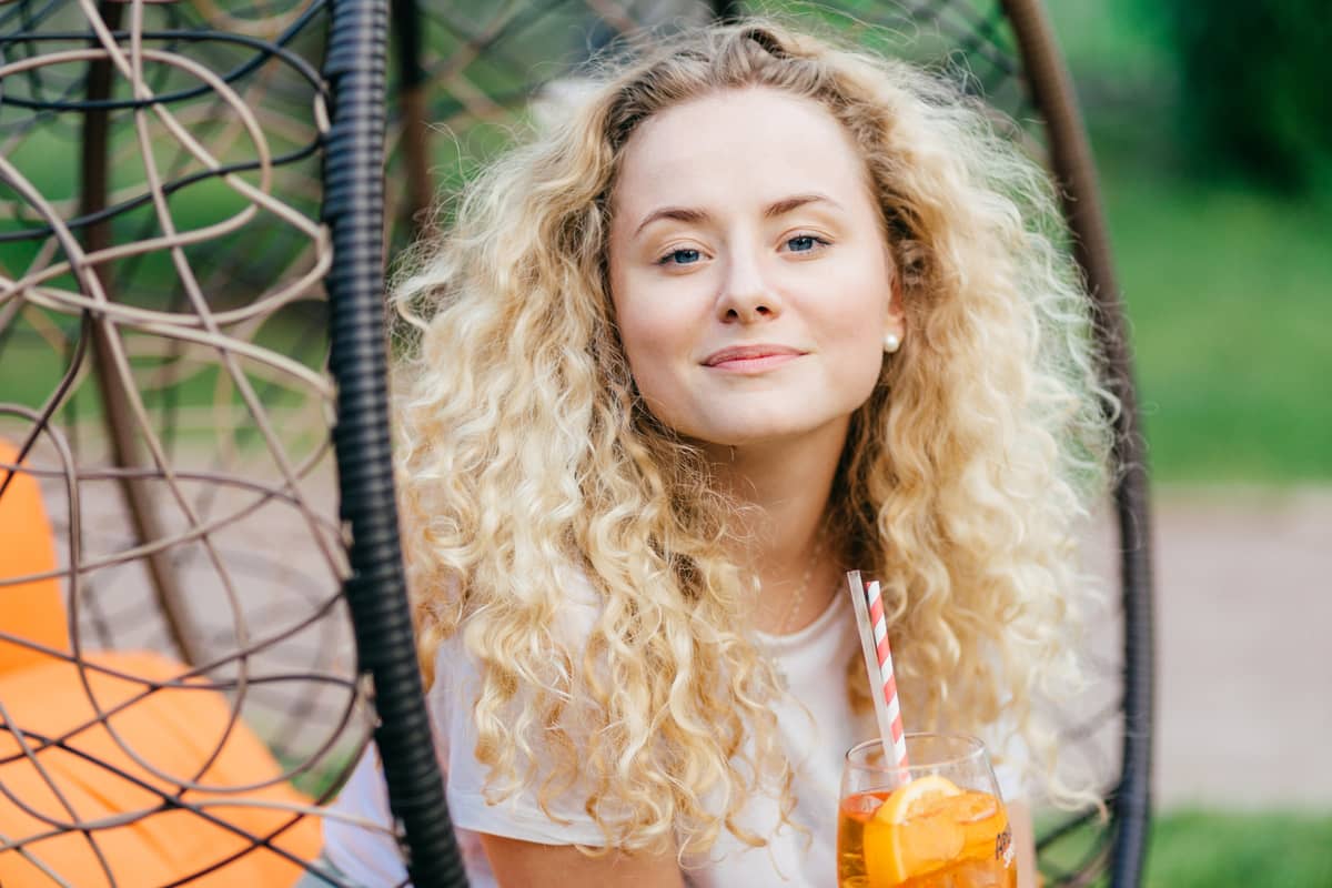 Pielęgnacja włosów po trwałej ondulacji